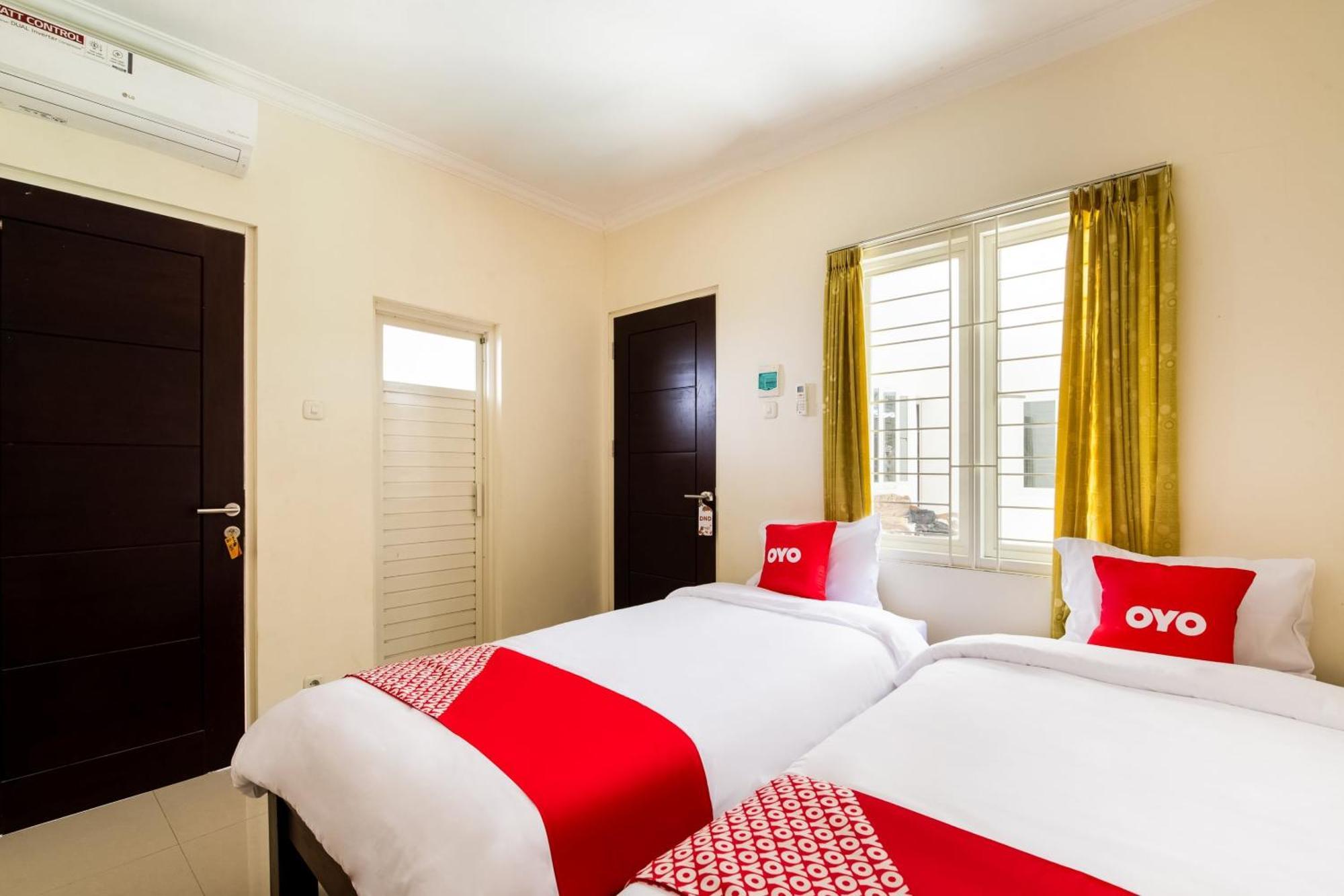 Hotel Oyo Life 3398 Griya Rm 19 Syariah Surabaya Exterior foto
